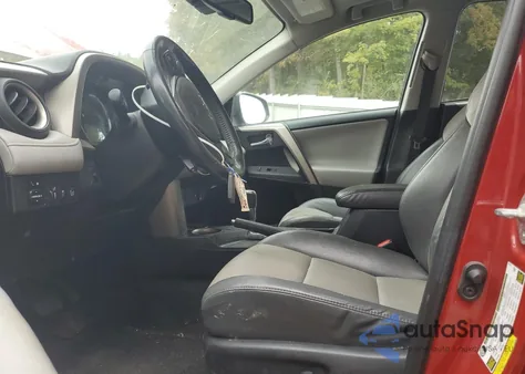 2015 Toyota Rav4 Limited z USA, uszkodzony, nr VIN 2T3YFREV6FW228132